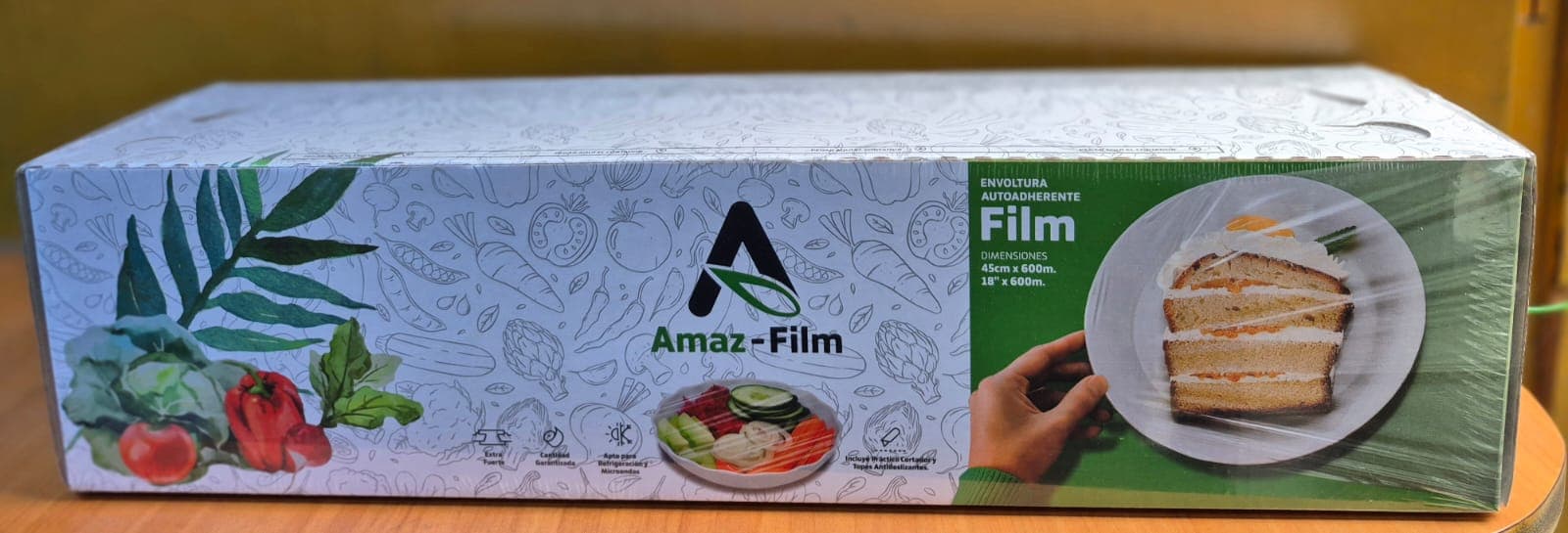 Film p/alimentos 18" x 600 mts (cortador especial)