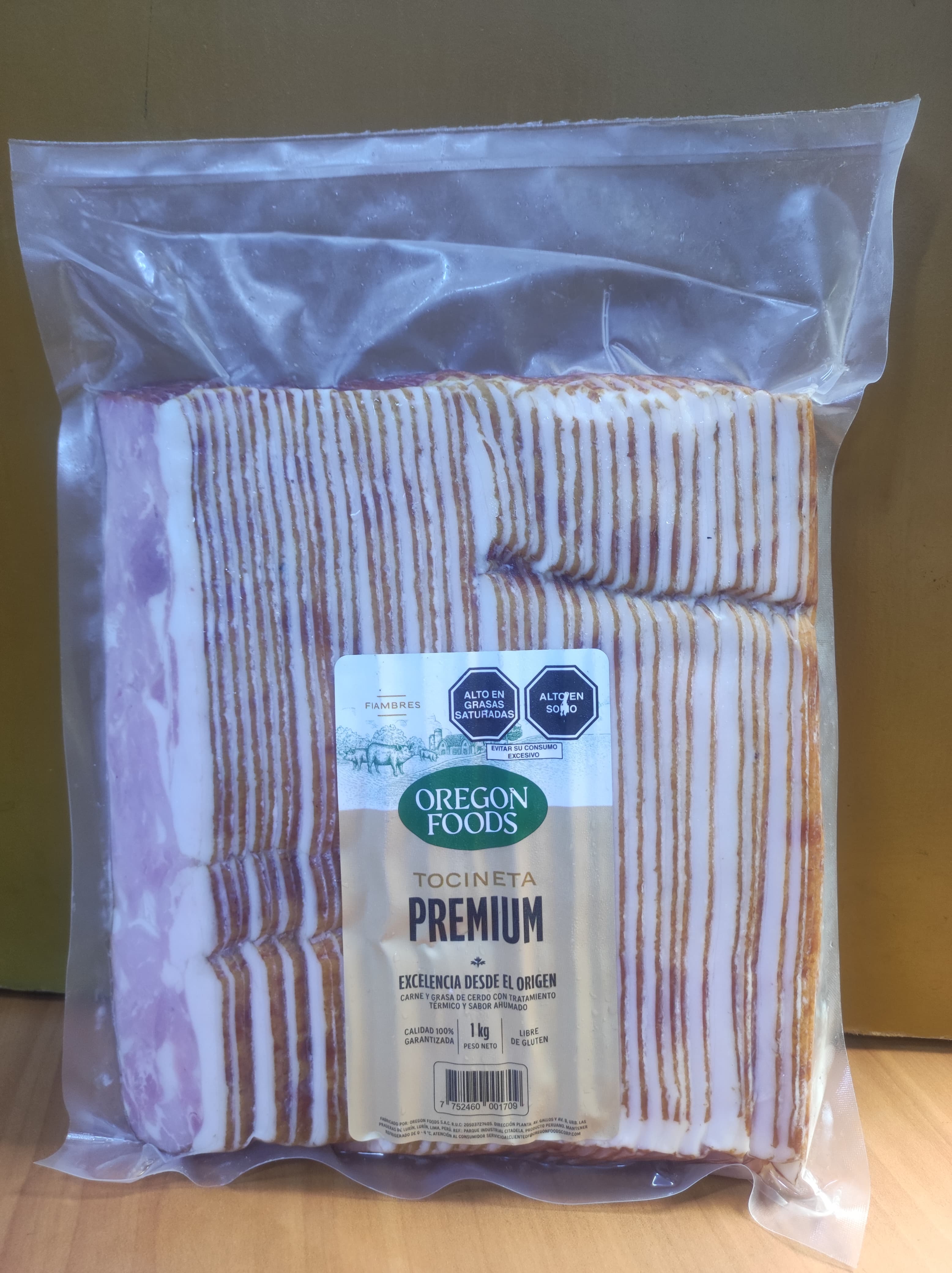 Tocineta premiun "Oregon Foods" cortado paquete x 1 kg