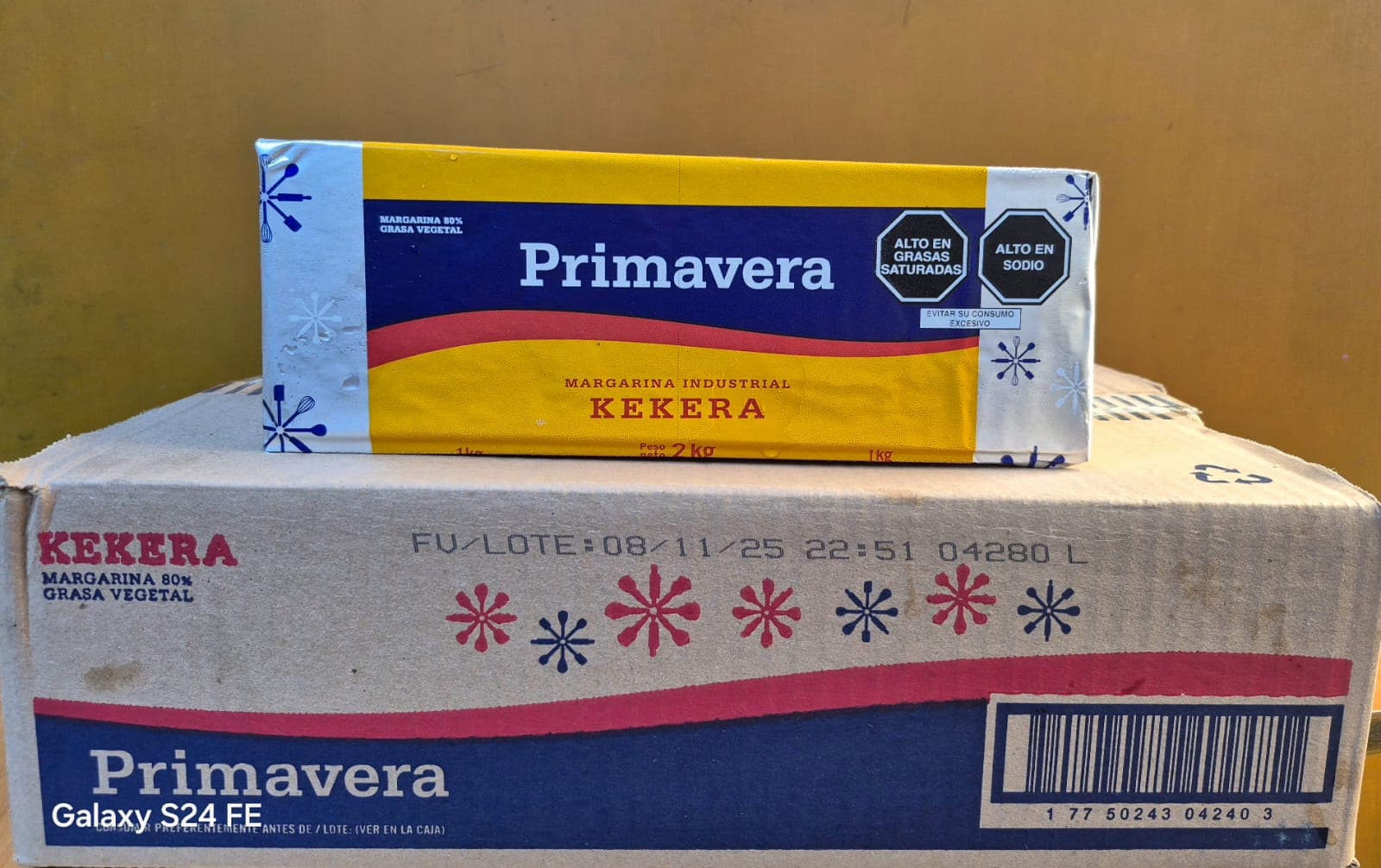 Margarina kekera "Primavera" caja 4 barras x 2 kg